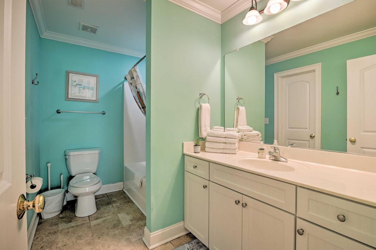 Charming Bermuda Bay Hideaway With Game Room! Мертл-Біч Екстер'єр фото