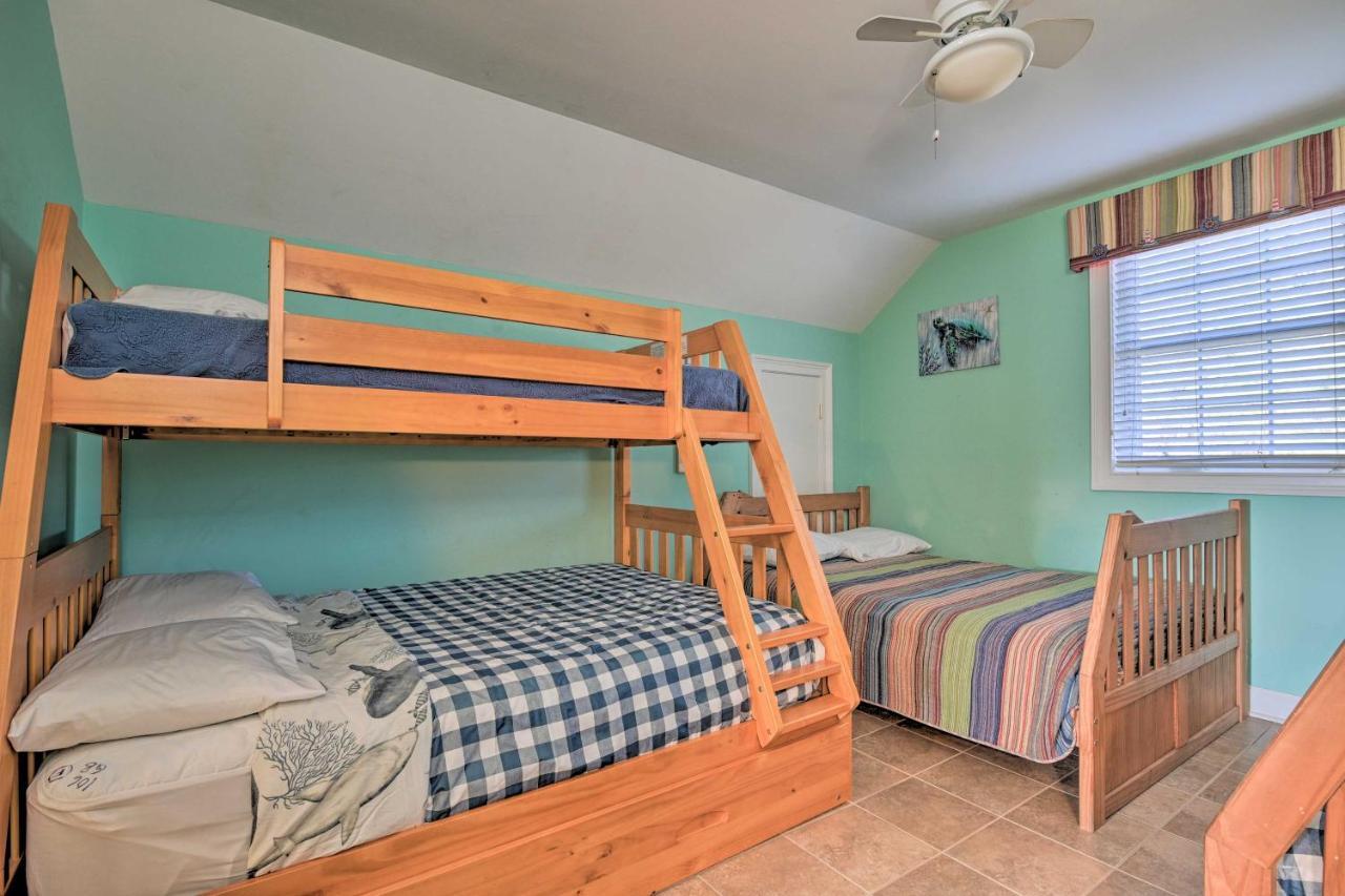 Charming Bermuda Bay Hideaway With Game Room! Мертл-Біч Екстер'єр фото